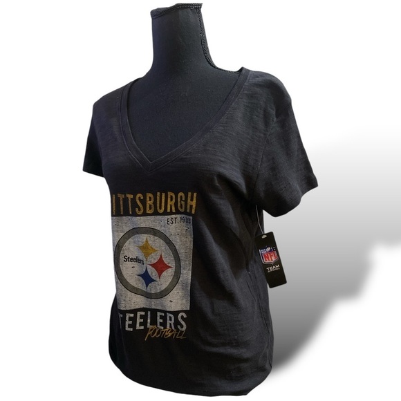 Vintage NFL PITTSBURGH STEELERS TEE V-Neck Short Sleeve 47 Brand XL Black NWT - Picture 2 of 11